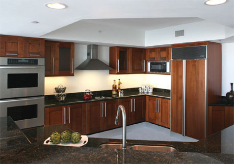 Peninsula Aventura Kitchen