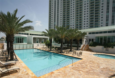 Peninsula Aventura Pool