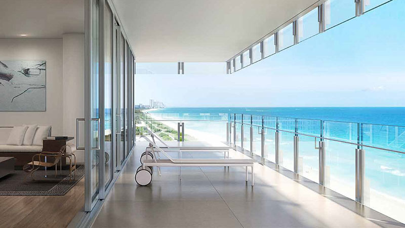 The Surf Club Four Seasons Residences in Miami Beach, Balcony