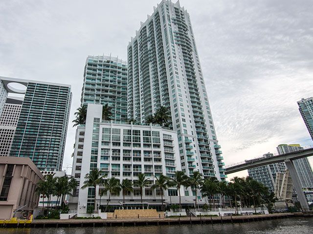 Brickell on the River apartments for sale and rent