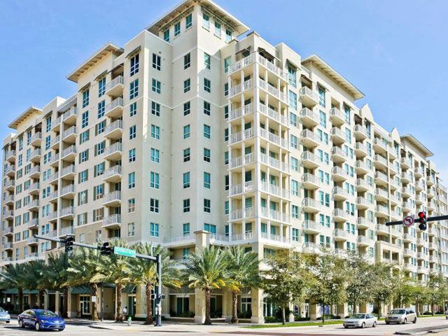 City Palms apartments for sale and rent
