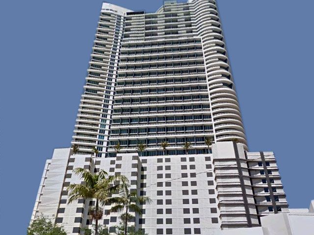 Infinity at Brickell apartments for sale and rent