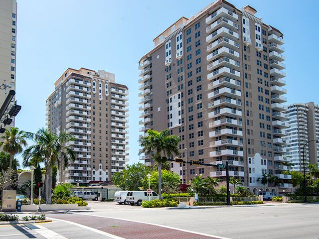 Malaga Towers apartments for sale and rent