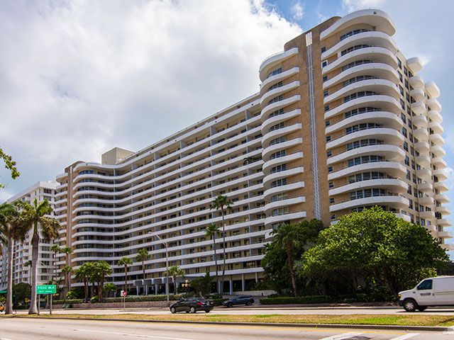 Oceanside Plaza apartments for sale and rent