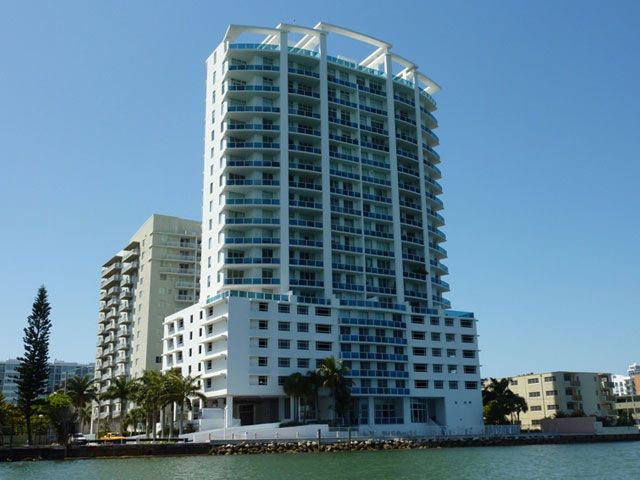Onyx on the Bay apartments for sale and rent