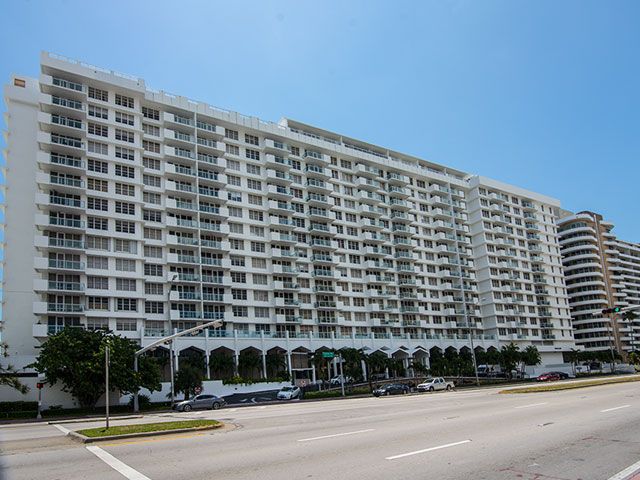 Pavilion apartments for sale and rent