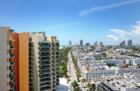 1500 Ocean Drive Condominium South Beach, Florida