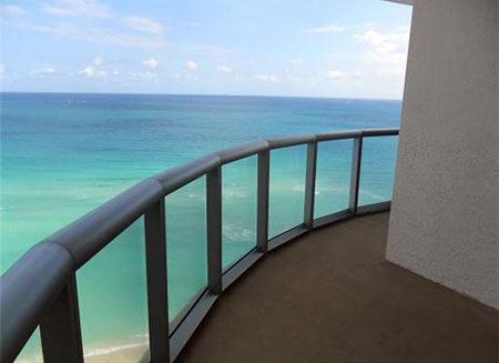 Sole on the Ocean Condo Hotel, Sunny Isles Beach, Florida