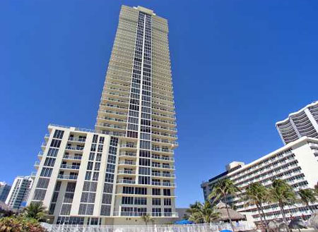 Sunny Isles Beach La Perla Condo