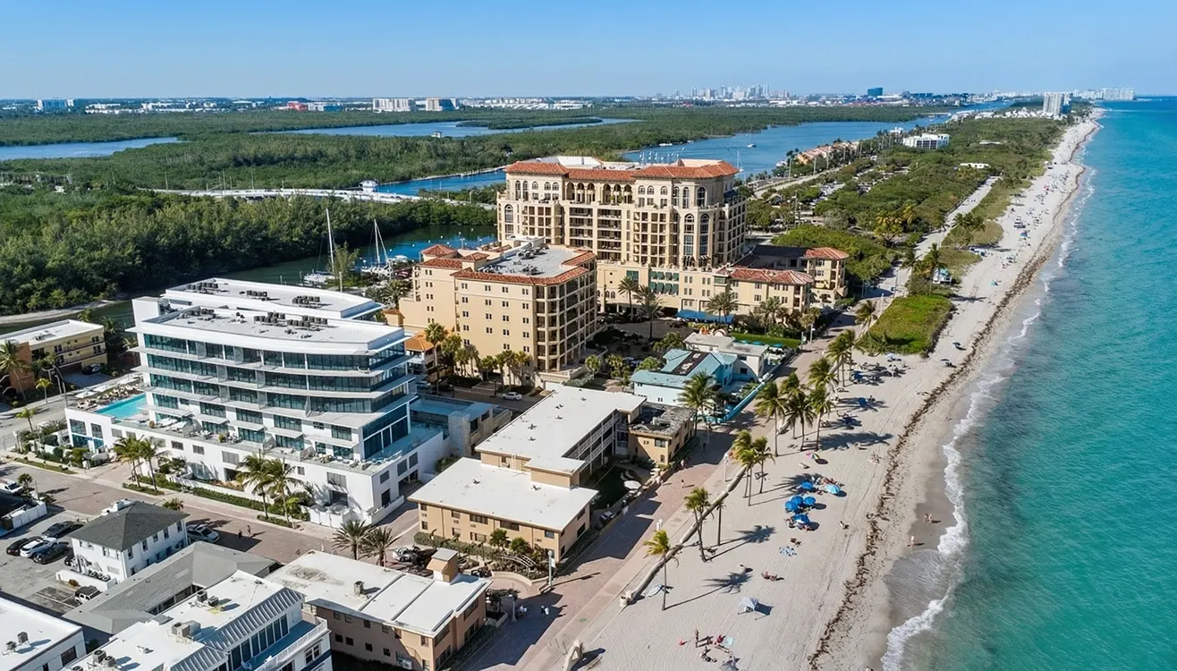 Eturna Beachside, Hollywood