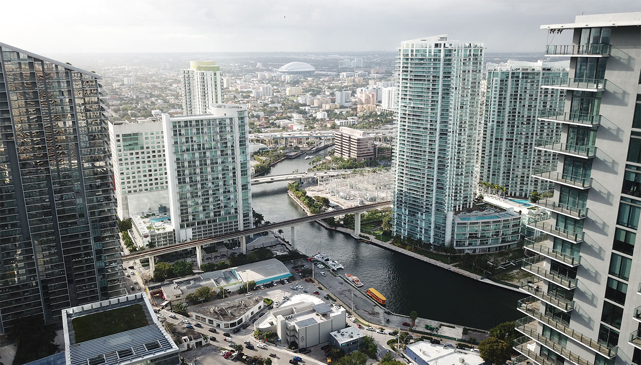 Lofty Brickell Location View