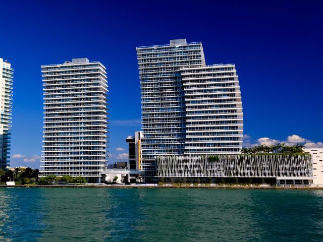 Bentley Bay Apartamentos en Venta y Renta