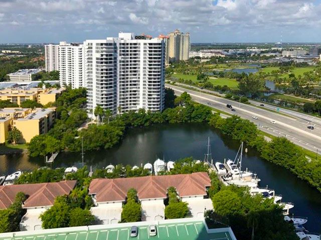 Mystic Pointe 600 apartments for sale and rent