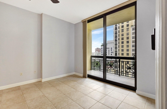 One City Plaza Condo for Rent - R11107117 5 