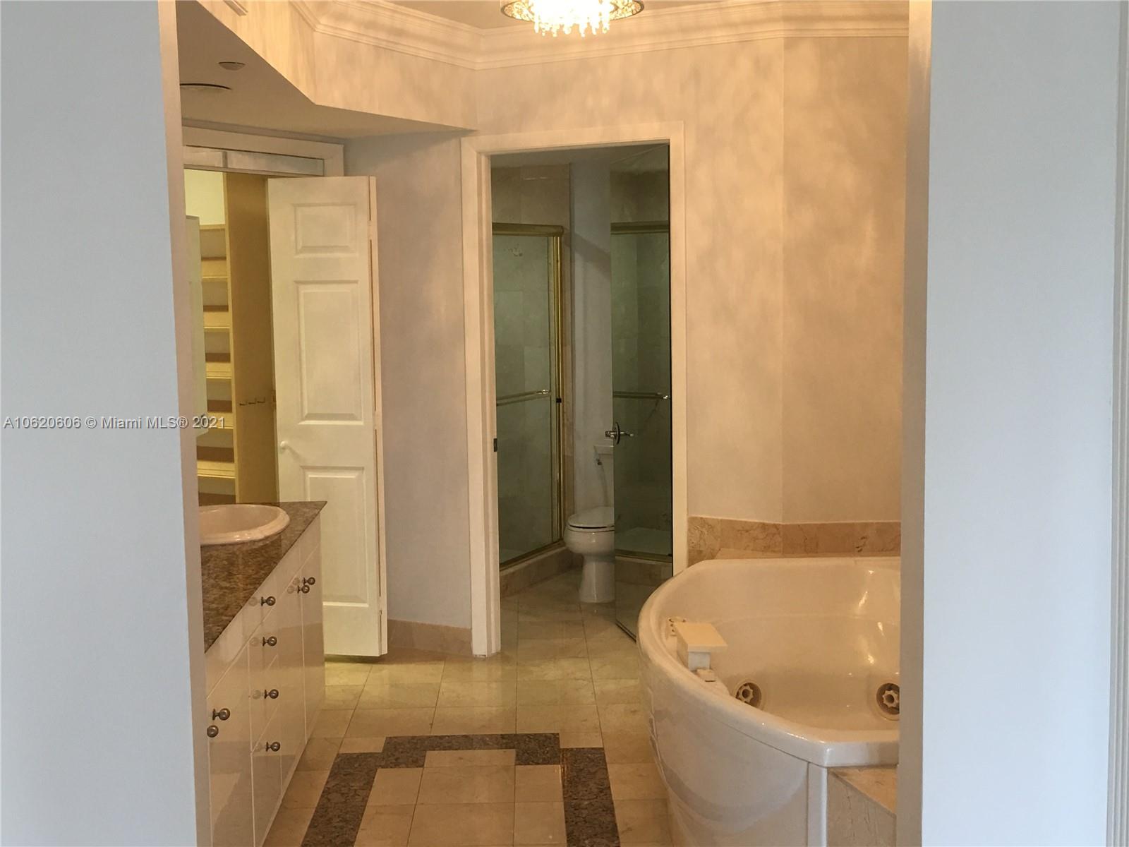 Ocean One Condo for Sale, 19333 Collins Ave, Apartment 1109, Sunny