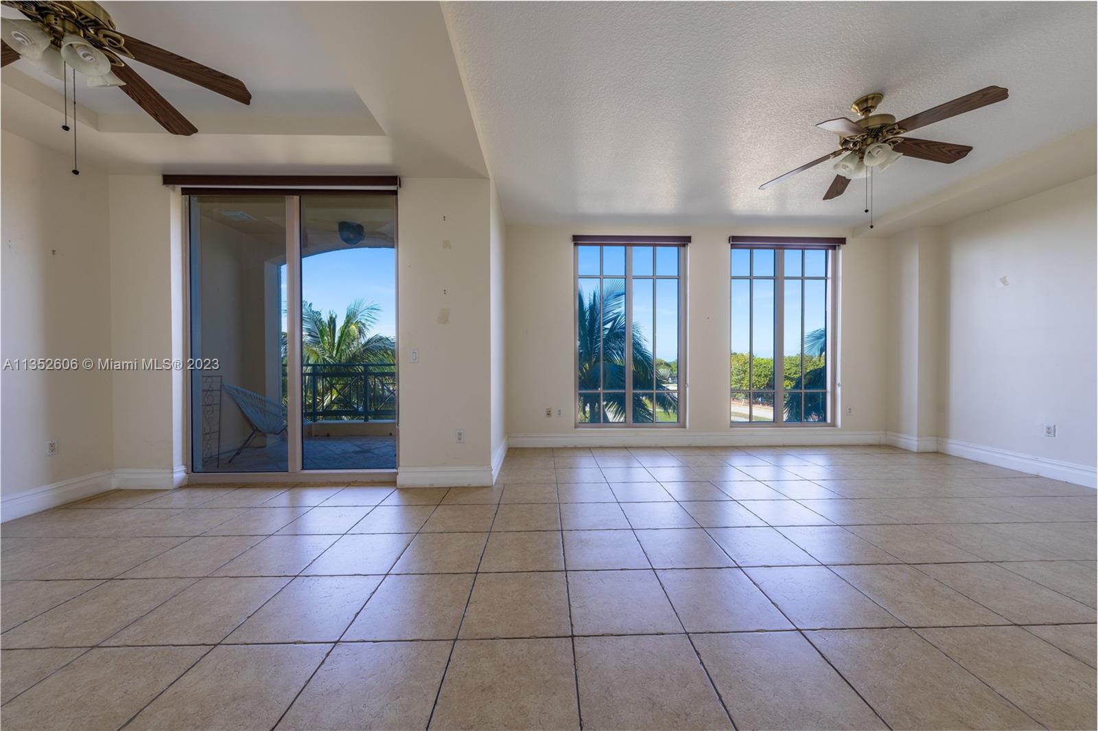 Villas Of Positano Condo for Sale, 3501 N Ocean Dr, Apartment V3