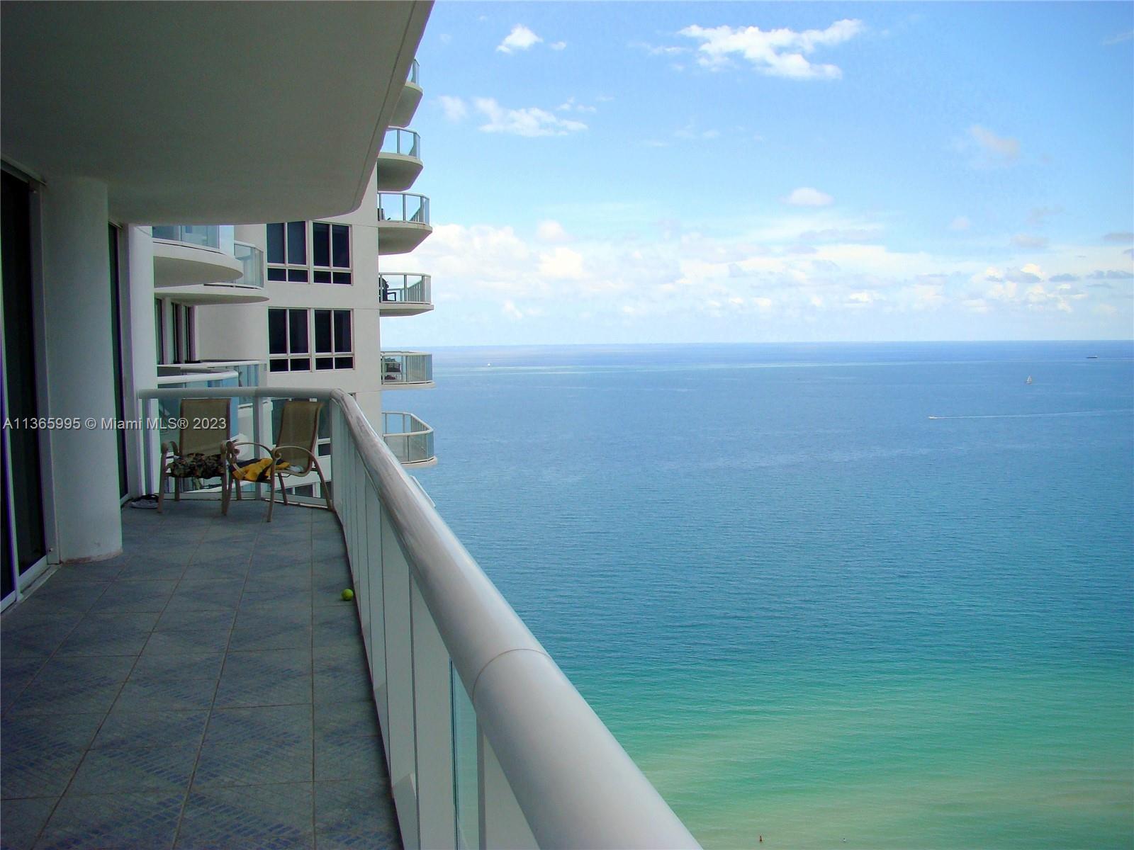 Akoya Condo for Rent, 6365 COLLINS AV, Apartment 3407, Miami Beach, FL