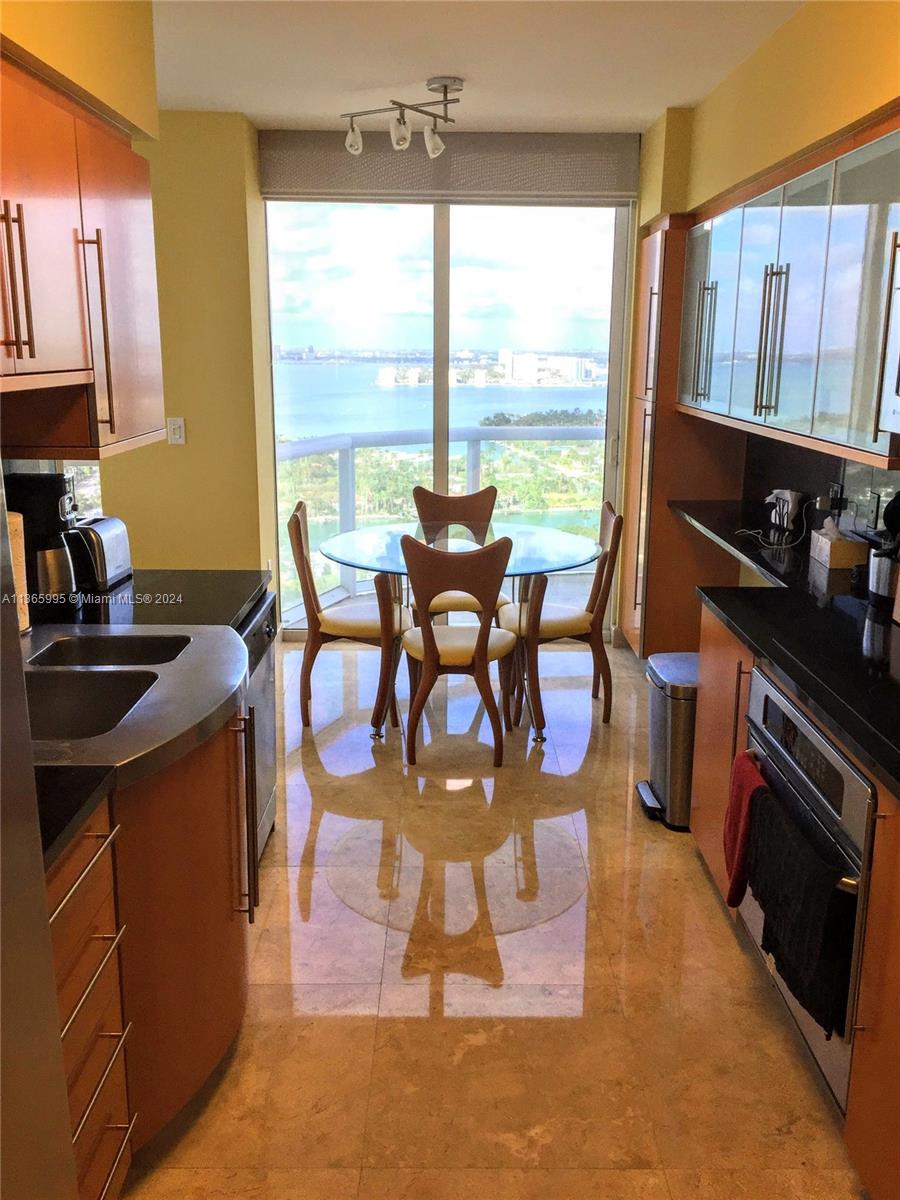 Akoya Condo for Rent, 6365 COLLINS AV, Apartment 3407, Miami Beach, FL 33141, MLSA11365995