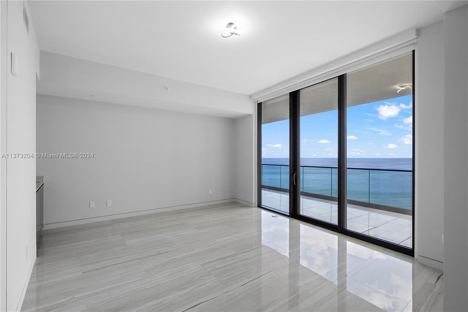 Armani Tower Condo for Sale, 18975 Collins Ave, Apartment 1004, Sunny