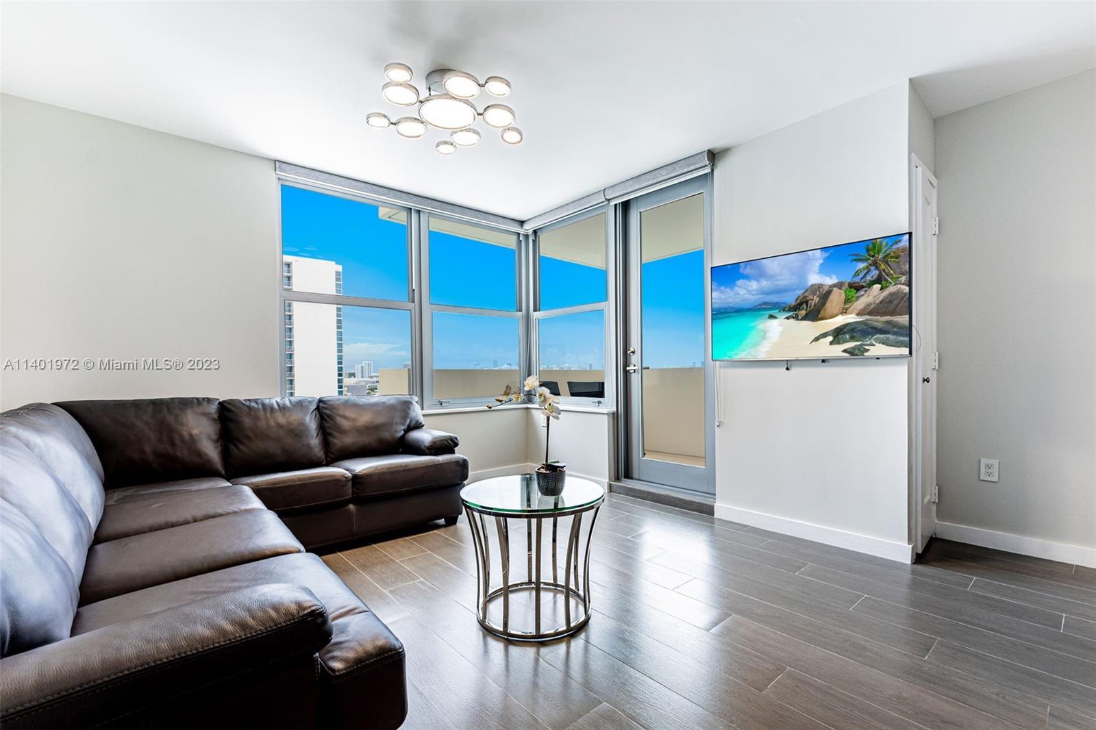 Triton Tower Condo for Sale, 2899 Collins Ave, Apartment 1624, Miami