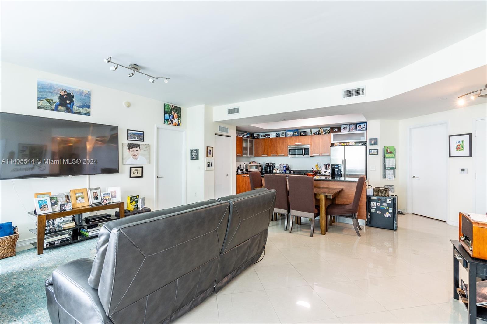 Atrium Condo for Sale, 3131 NE 188th St, Apartment 2805, Aventura, FL