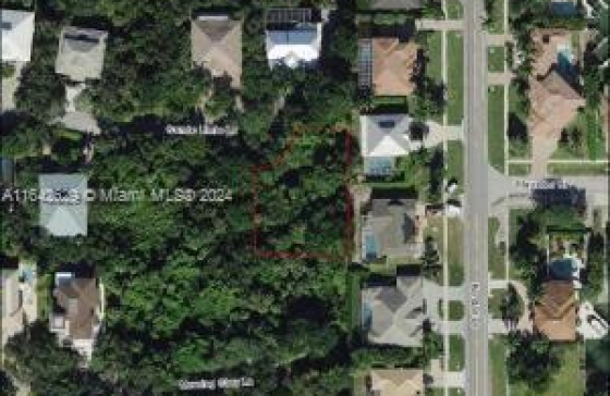 395  Gumbo Limbo Lane #