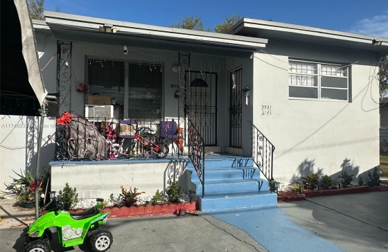 3711 NW 14th Ave #