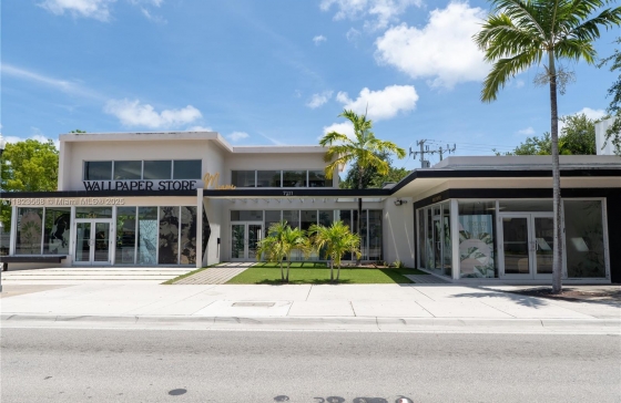 7111  Biscayne Blvd #