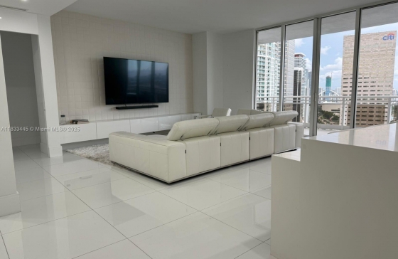 Carbonell Condo for Rent 901 Brickell - A11833445 5