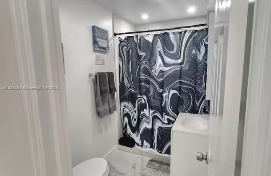 324  Van Buren St #1-4