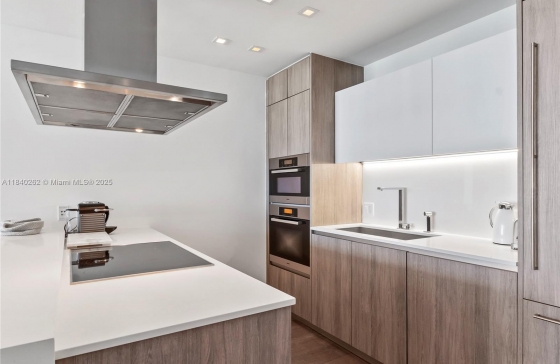 Oceana Key Biscayne Condo for Sale - A11840262 12 