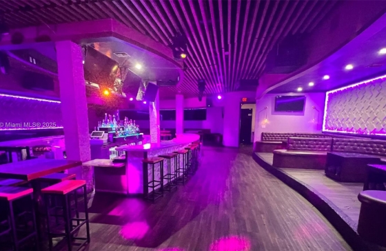   Confidential Nightclub #