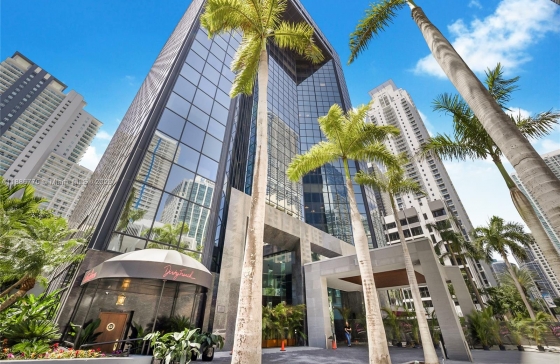 1200  Brickell Ave #860-A