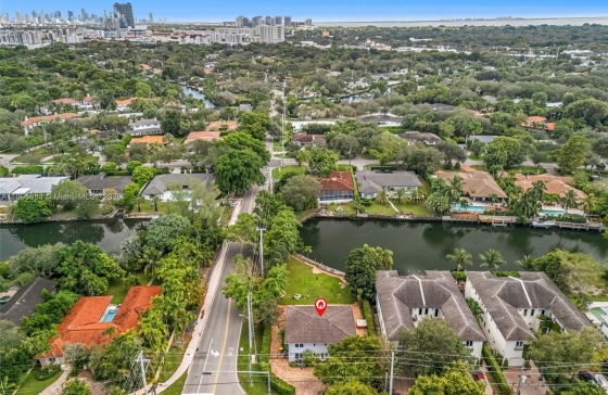 4801  University Dr #