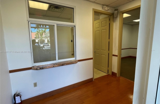 5501 N University Dr #103