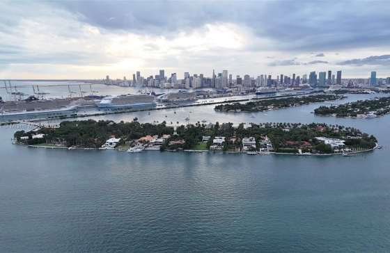 845/8  Michigan Ave #