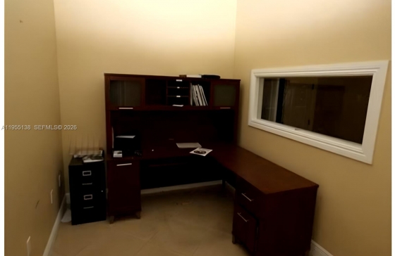 6135 NW 167th St #E19