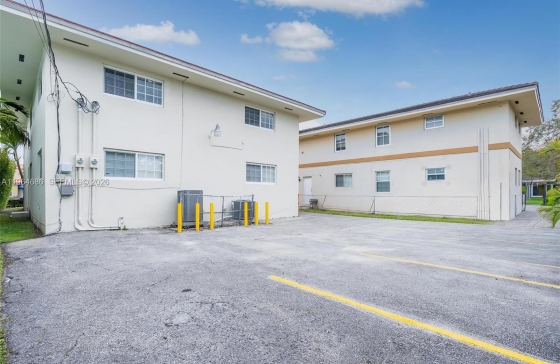 3609 S Le Jeune Rd #