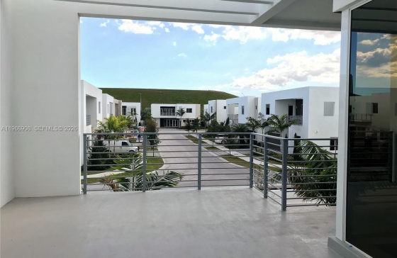 image38