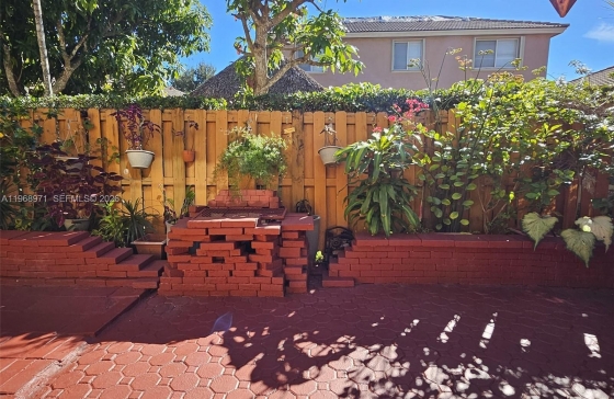 image25