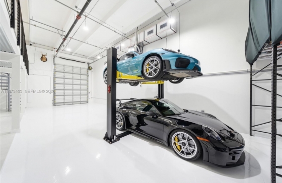 13500 SW 134th Ave #4A