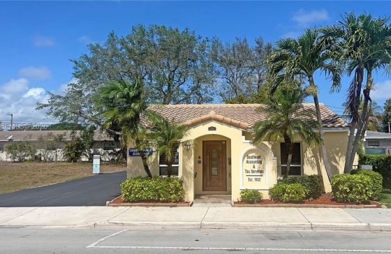 713 E Atlantic Blvd #