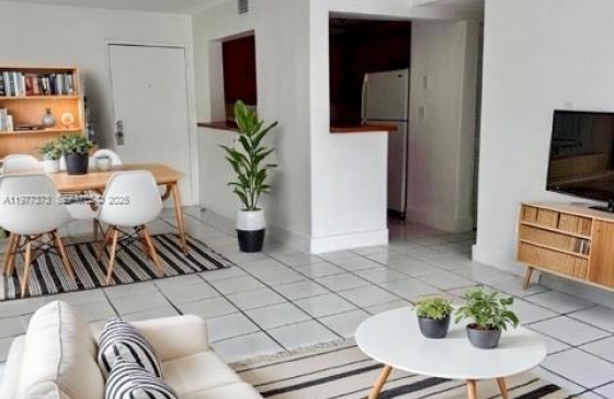 9678  Fontainebleau Blvd #111