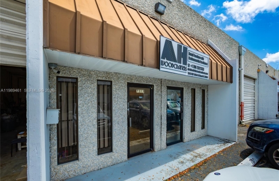 7313 NW 56th St #7313