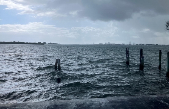 10801 N Bayshore Dr #