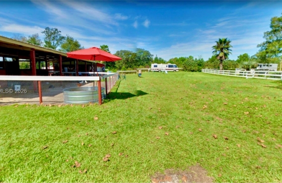 image23