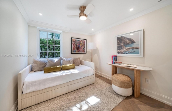 image32