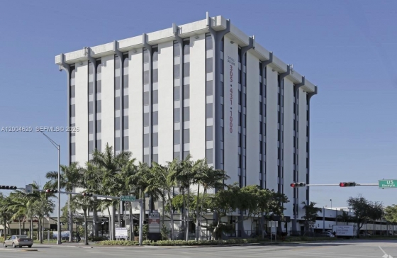 12550  Biscayne Blvd Unit 403 #