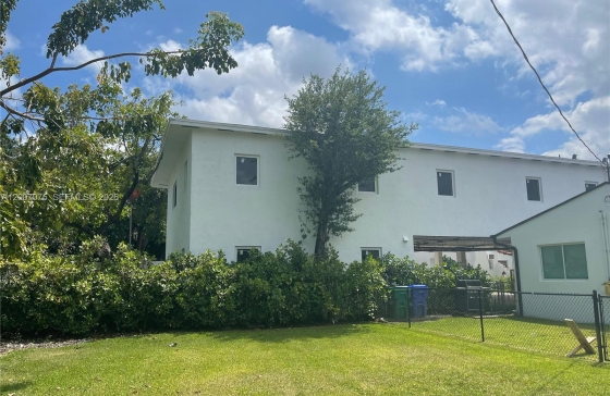 6511 NW 17th Ave #