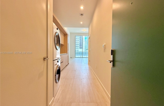 77 SE 5 St #1213